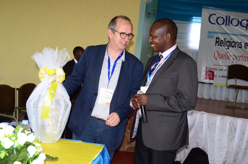 Colloque international à Butare, Rwanda - « Religions et defis actuels de l’Ecole. Quelle pertinence du cours de religion? »